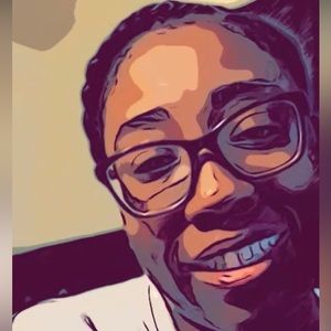 Meet your Posher, Nikia